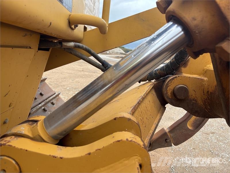 CAT D6N XL Bouteurs sur chenilles