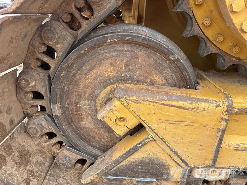 CAT D6N XL Bouteurs sur chenilles
