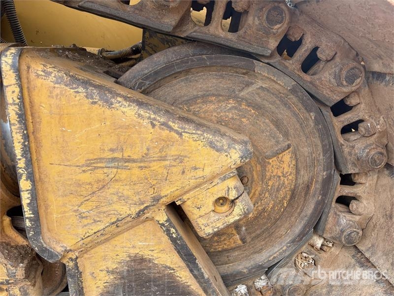 CAT D6N XL Bouteurs sur chenilles
