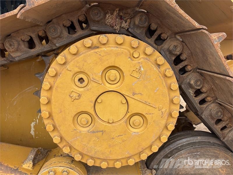 CAT D6N XL Bouteurs sur chenilles