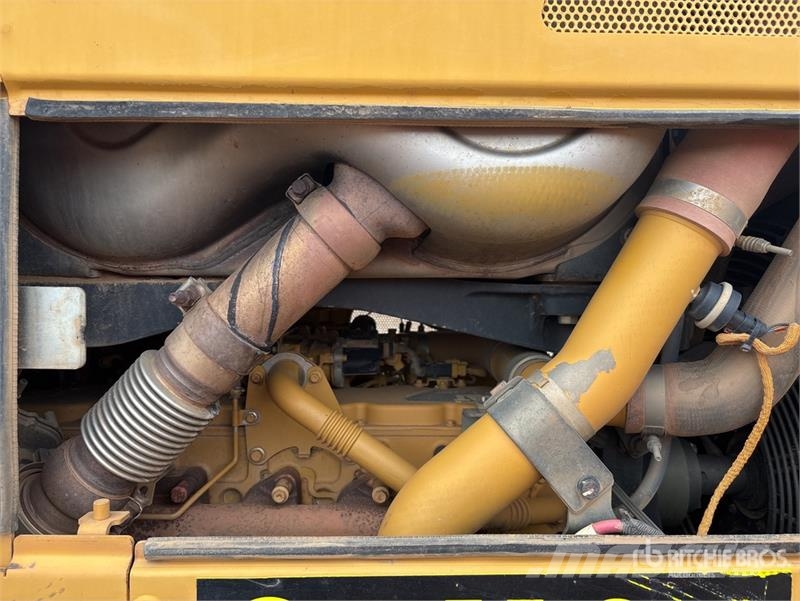 CAT D6N XL Dozer cingolati