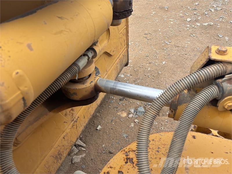 CAT D6N XL Bouteurs sur chenilles