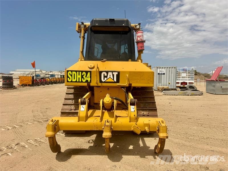 CAT D6N XL Rupsdozers