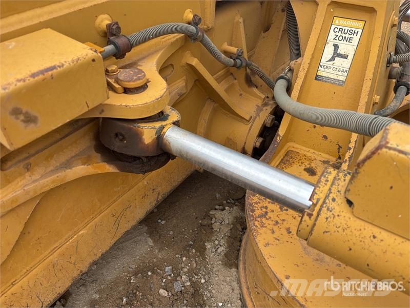 CAT D6N XL Bouteurs sur chenilles