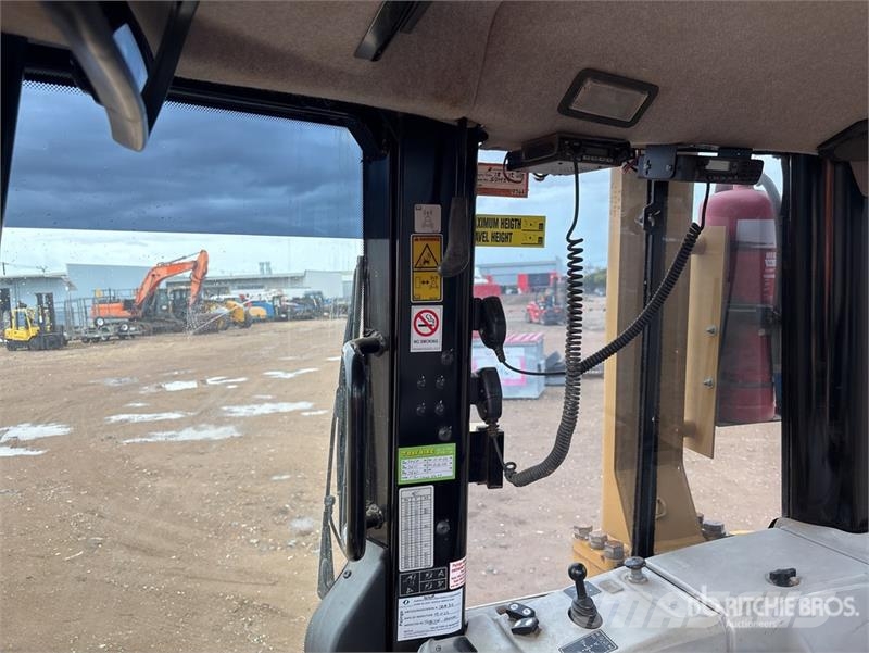 CAT D6N XL Dozer cingolati