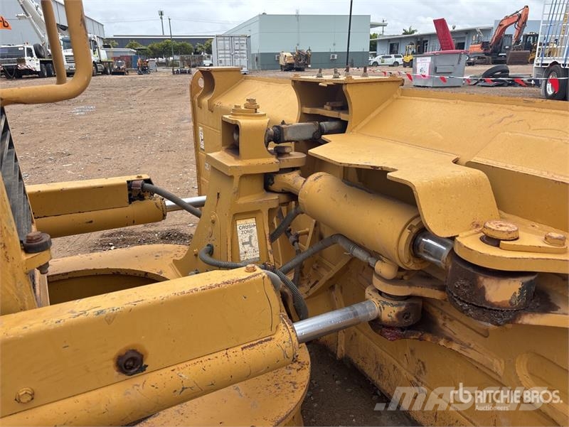 CAT D6N XL Bouteurs sur chenilles