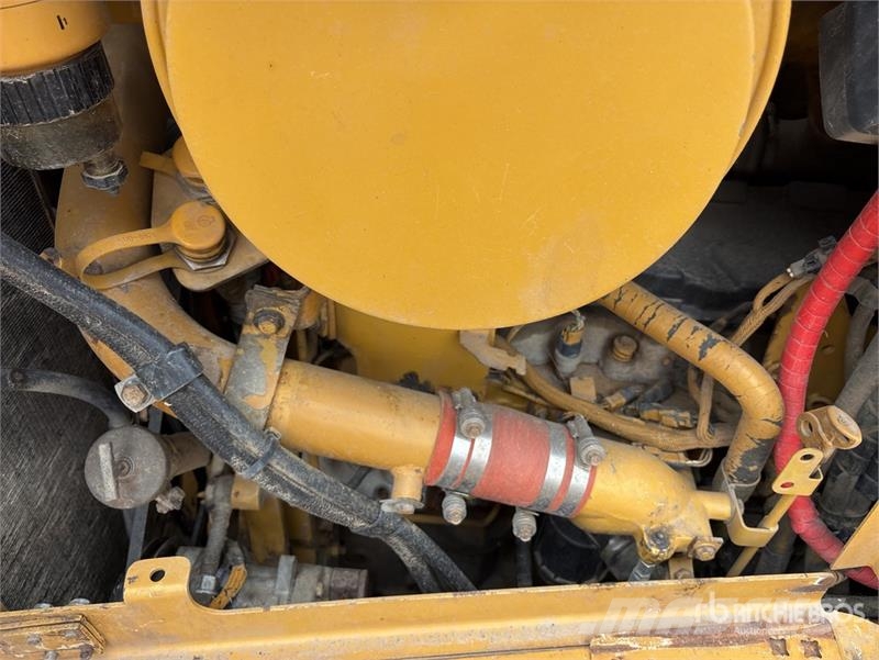 CAT D6R LGP Series III Buldožerji goseničarji