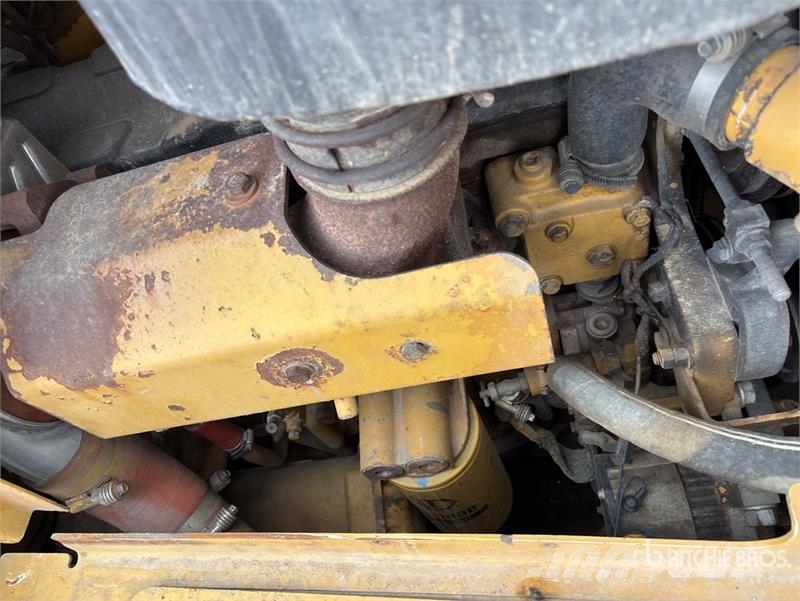 CAT D6R LGP Series III Buldožerji goseničarji