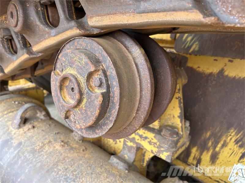 CAT D6T XL Crawler Dozer Buldozere pe senile