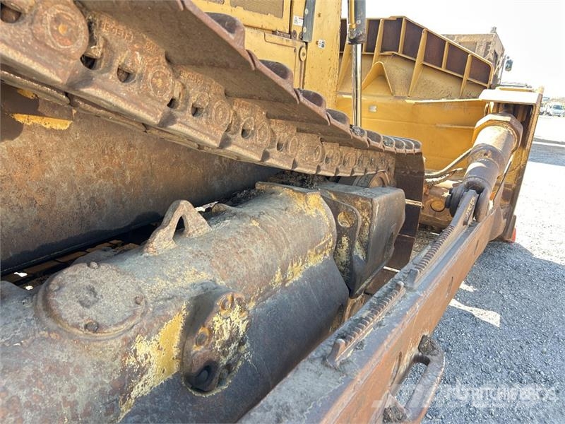 CAT D8R Dozer cingolati