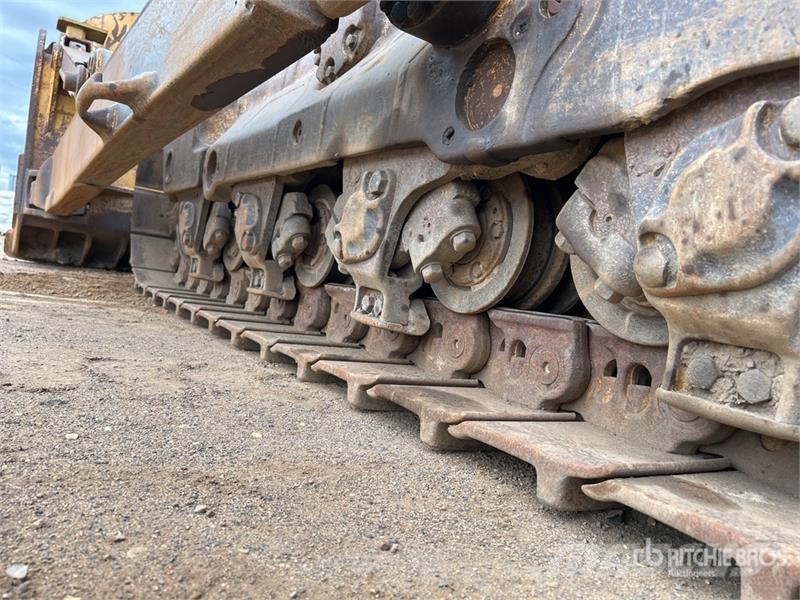 CAT D8R lánctalpas dózerek
