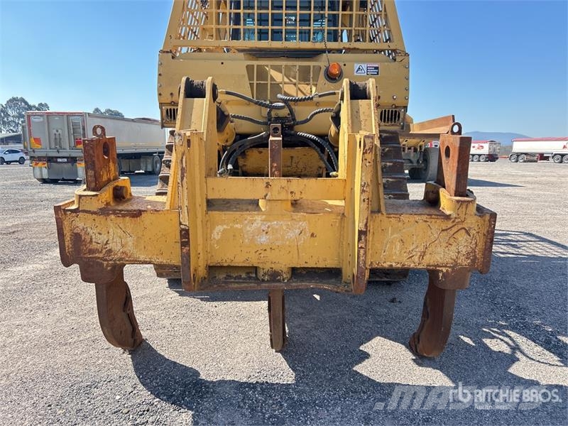 CAT D8R Dozer cingolati