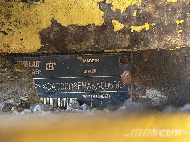 CAT D8R lánctalpas dózerek