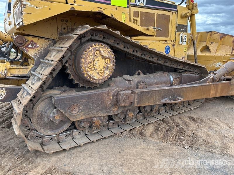 CAT D8R lánctalpas dózerek