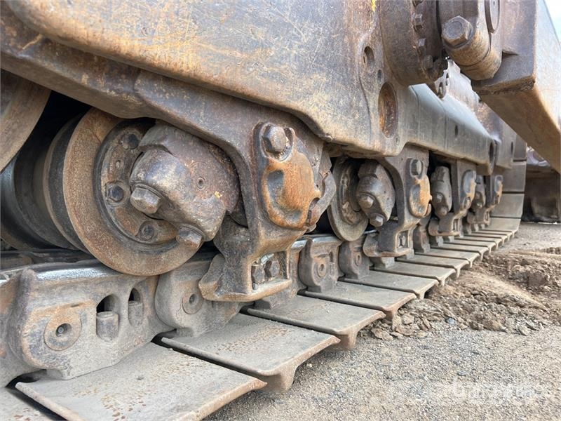 CAT D8R lánctalpas dózerek