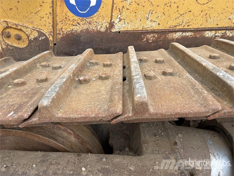 CAT D8R lánctalpas dózerek