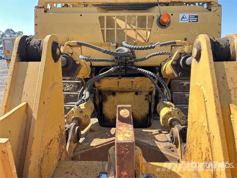 CAT D8R Dozer cingolati