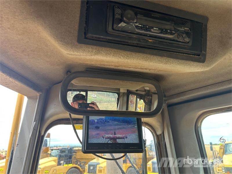 CAT D8R lánctalpas dózerek