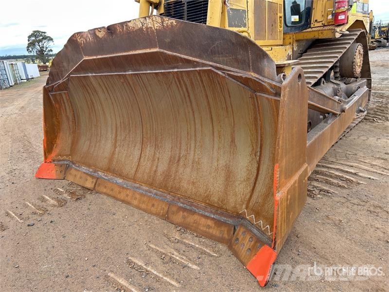 CAT D8R lánctalpas dózerek