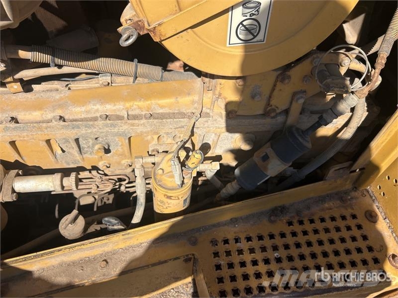 CAT D8R Dozer cingolati
