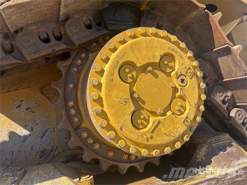 CAT D8T Kāpurķēžu buldozeri