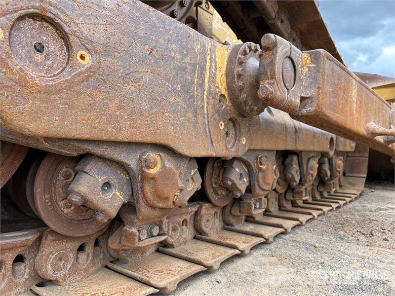 CAT D8T lánctalpas dózerek