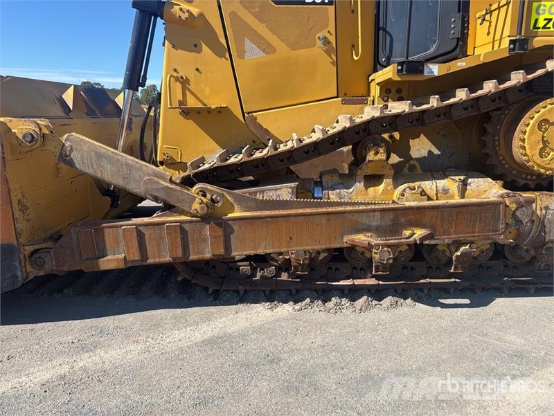 CAT D8T Kāpurķēžu buldozeri