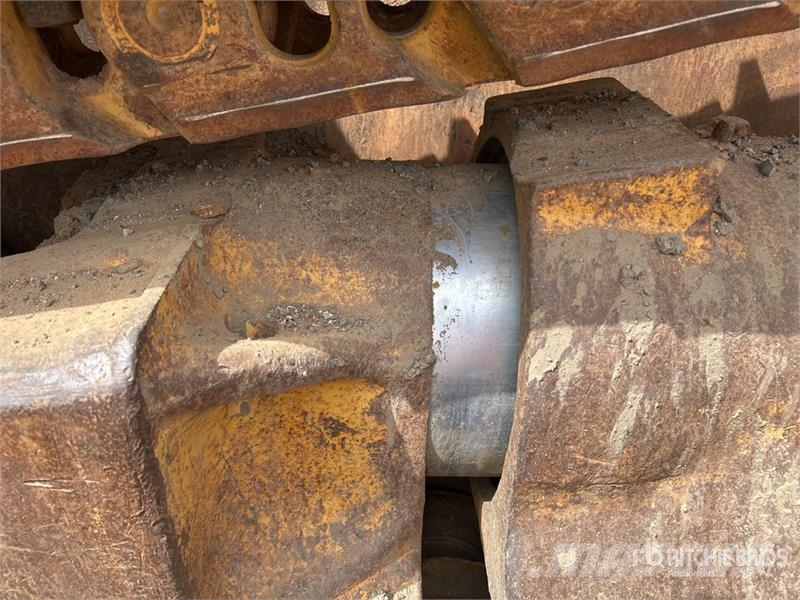 CAT D9T Crawler Dozer بلدوزرات مجنزرة