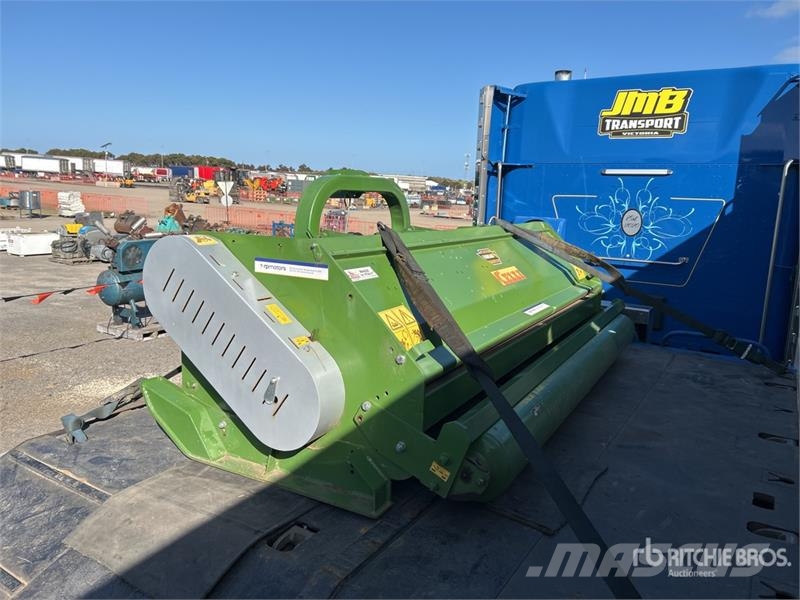 Celli Scorpio/F250 2500 mm Mulcher Attachment 林業用マルチャー
