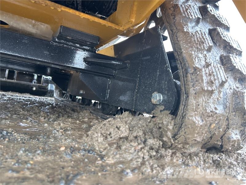 CFG Industrial KJT27 Compact Track Loader (Unused) Smykem řízené nakladače