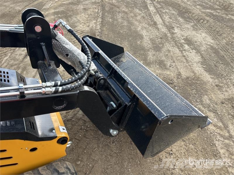CFG KJT27 Mini Compact Track Loader (Unused) Kompaktlader