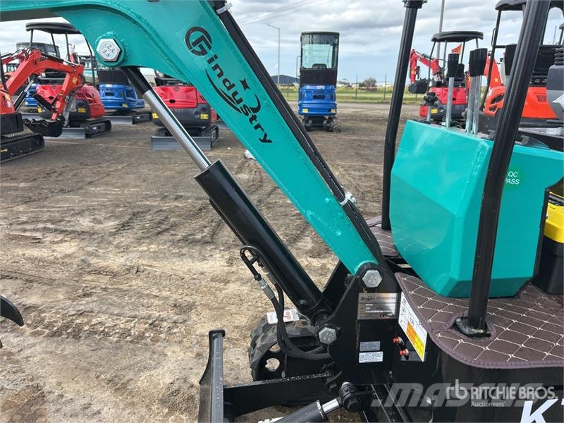 CFG KT13R Mini Excavator (Unused) ミニ油圧ショベル 7t以下（ミニユンボ・ミニディガー）