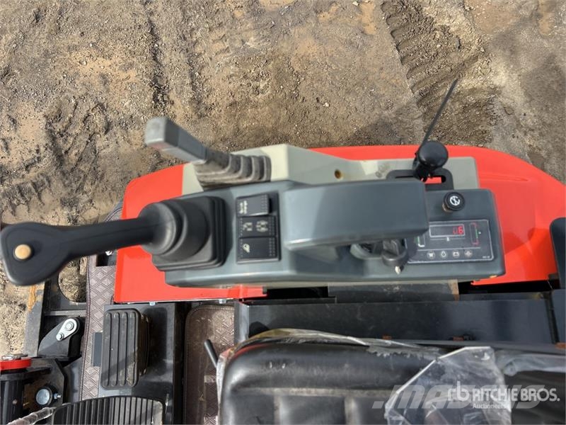 CFG NT18LD Mini Excavator (Unused) ミニ油圧ショベル 7t以下(ミニユンボ・ミニディガー)