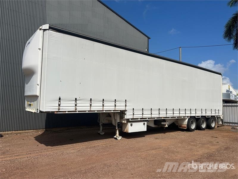 CIMC 13.4 m Tri/A Step Deck Curtain Side Trailer مقطورات بغطاء جانبي