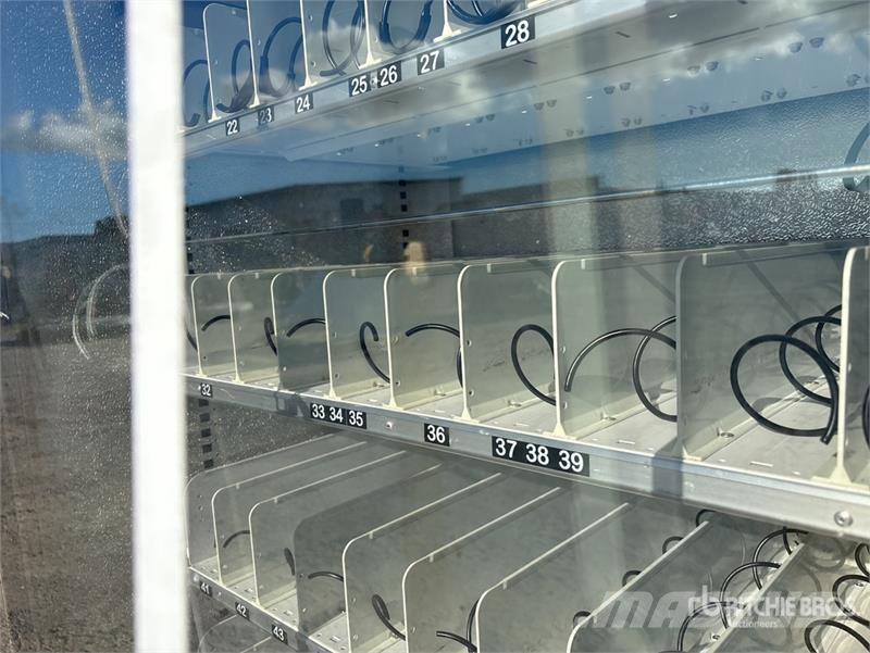 Commercial Vending Machine Other farming machines