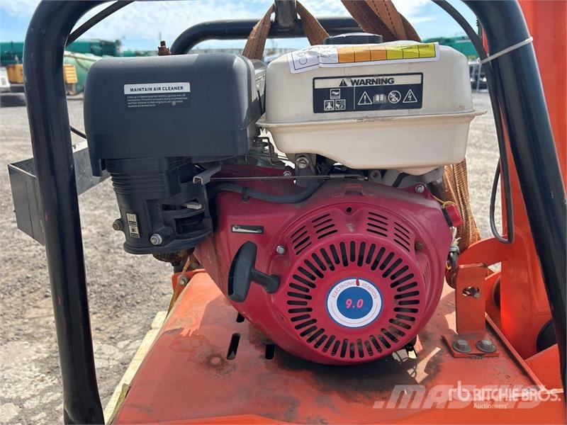  CPC160HC Vibratory Plate Compactor دكاكات أفقية