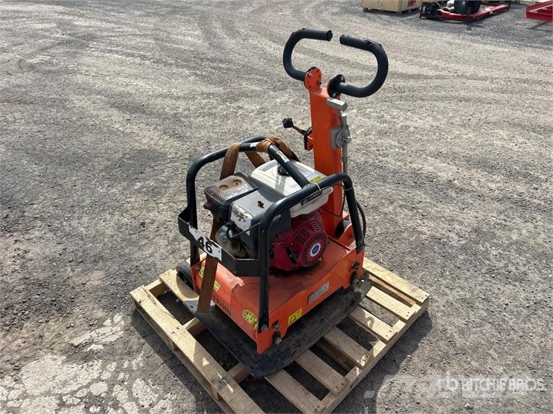  CPC160HC Vibratory Plate Compactor دكاكات أفقية
