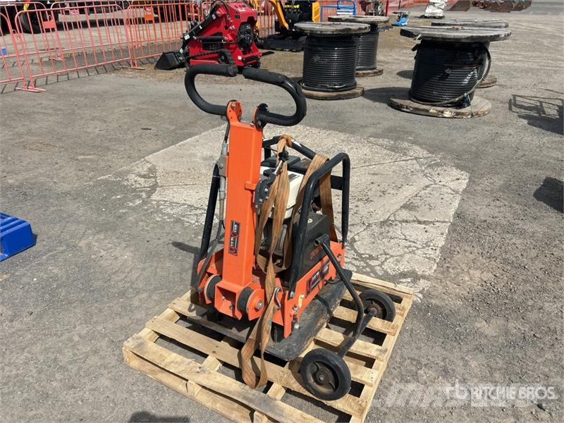  CPC160HC Vibratory Plate Compactor دكاكات أفقية