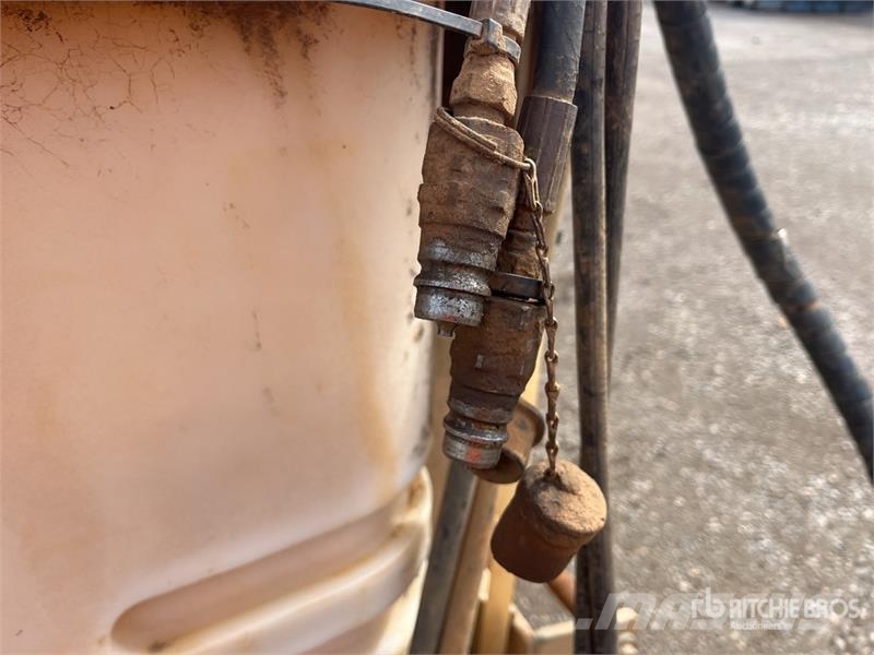  Croplands 11 m 3-Point Hitch Sprayer 牵引式喷雾机