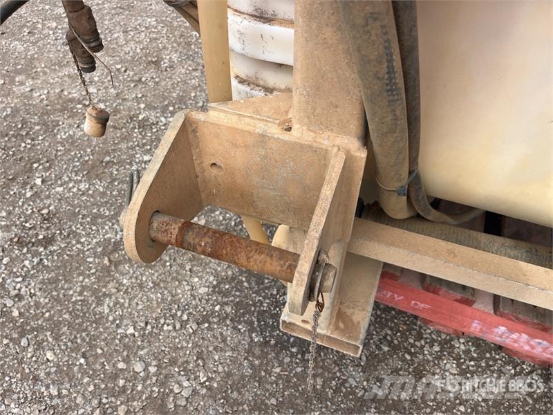  Croplands 11 m 3-Point Hitch Sprayer 牵引式喷雾机