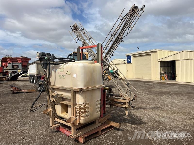  Croplands 11 m 3-Point Hitch Sprayer 牵引式喷雾机