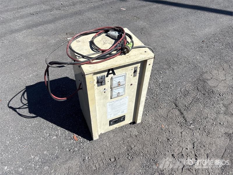 Crown 40WR 1000 kg Electric Forklift Chariots élévateurs électriques