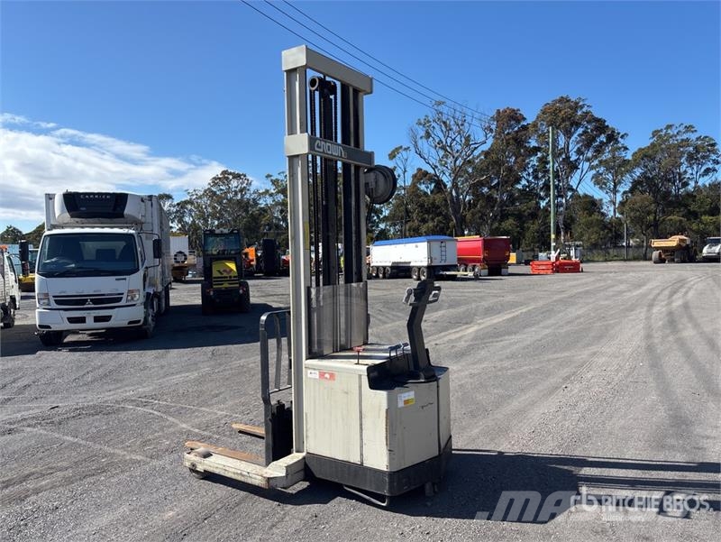 Crown 40WR 1000 kg Electric Forklift Chariots élévateurs électriques