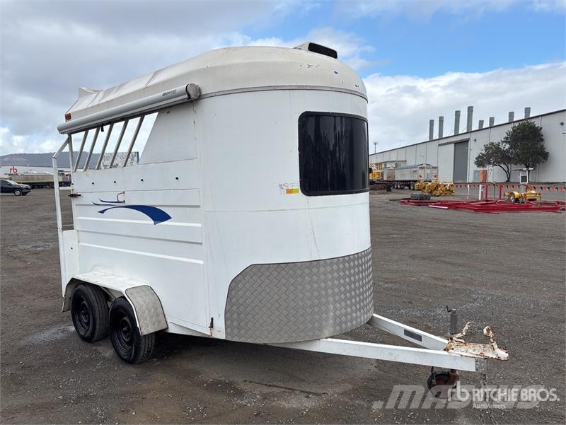 Cruise 3.3 m T/A Horse Trailer Livestock transport