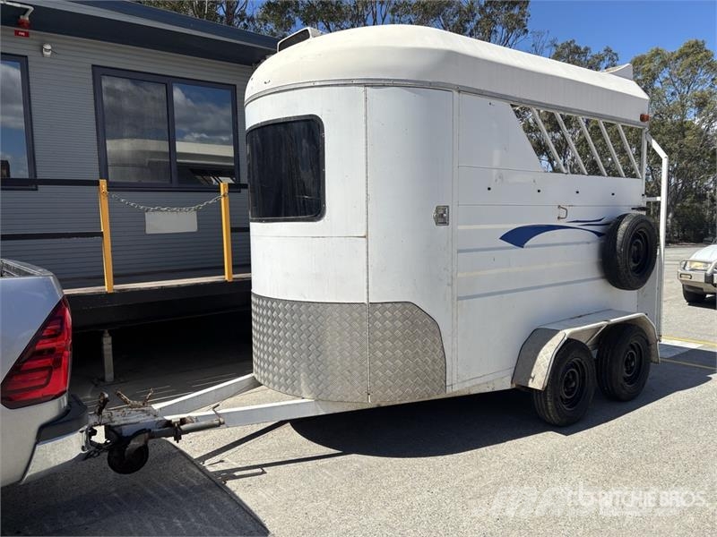  Cruise Horse Trailer Reboques transporte animais