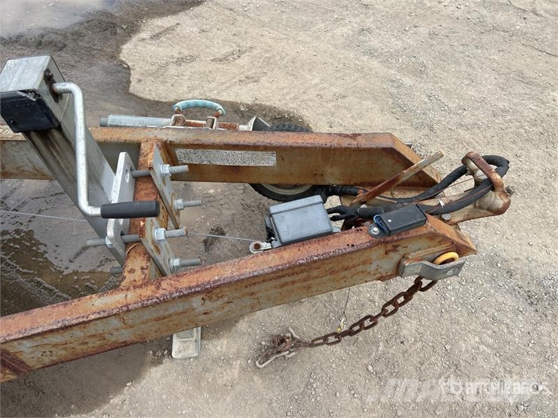  Custom Built 4.5 m T/A Flatbed Trailer Flatbed/Dropside trailers