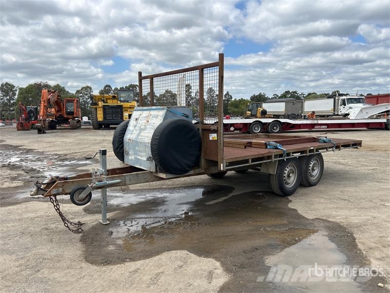 Custom Built 4.5 m T/A Flatbed Trailer Flatbed/Dropside trailers