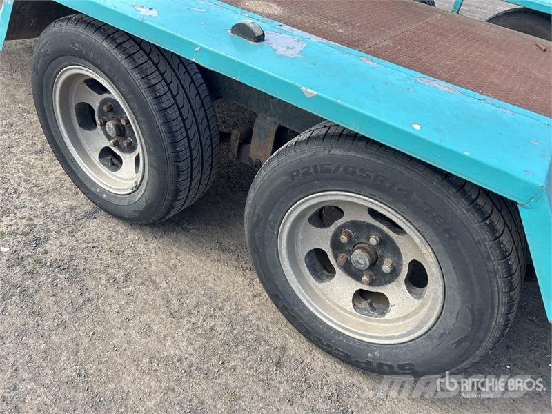 Custom Built 4.8 m Bogie/A Flatbed Trailer 自卸半挂车