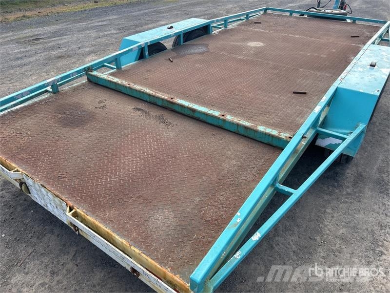 Custom Built 4.8 m Bogie/A Flatbed Trailer 自卸半挂车