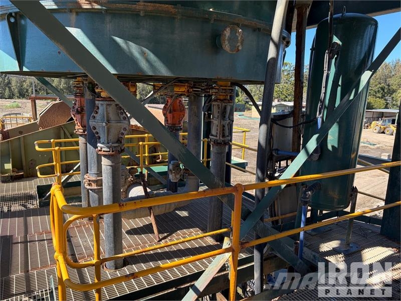 Custom Built Secondary Plant w/ Linatex Flat Botto Other
